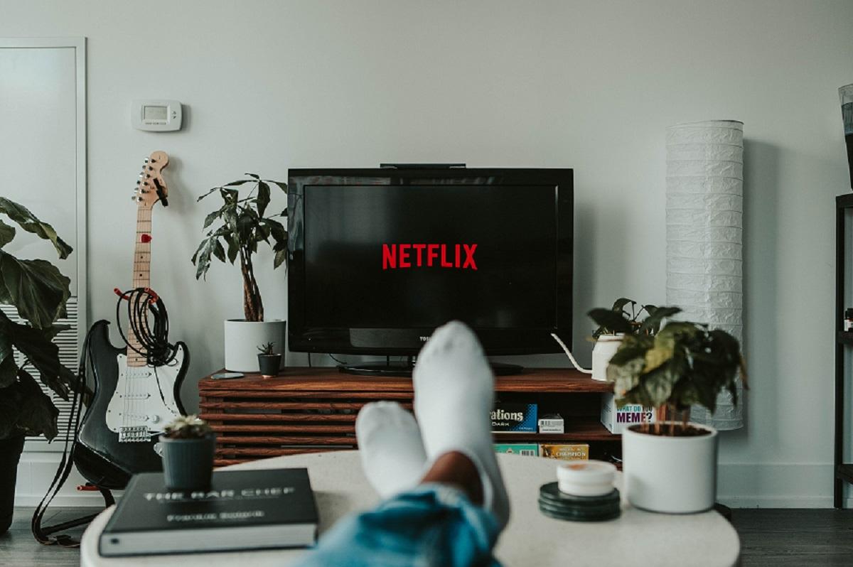How to Find Cheap Books, Movies, and Music Online