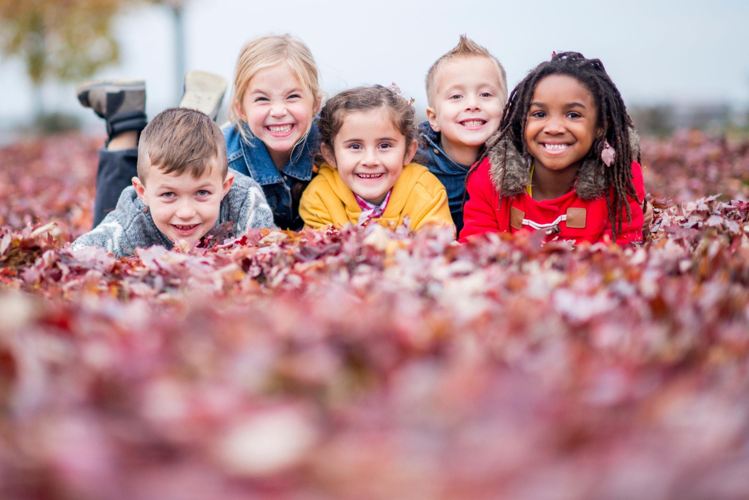 10 Coolest Tips to Get Your Kids Outdoors this Year