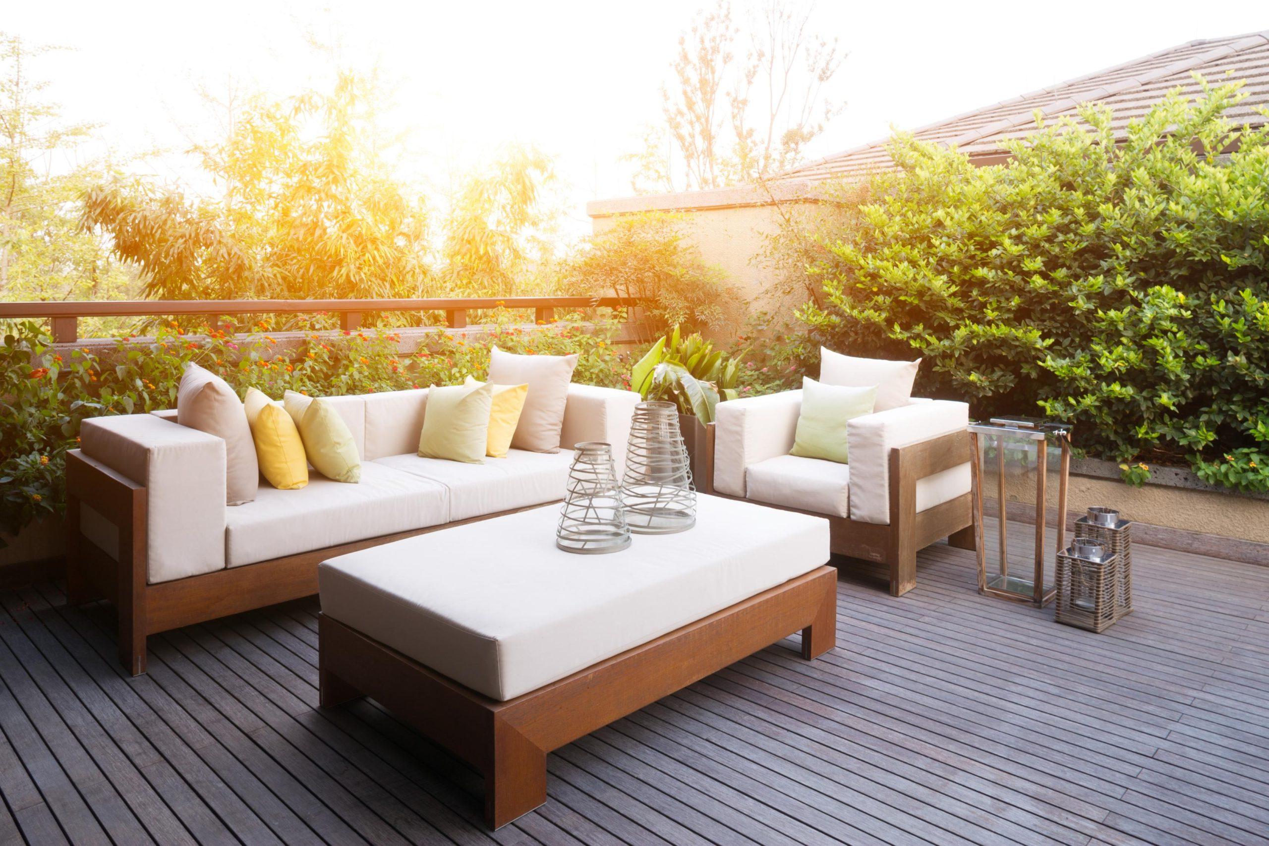 Top 10 Simple Outdoor Patio Design Ideas for You