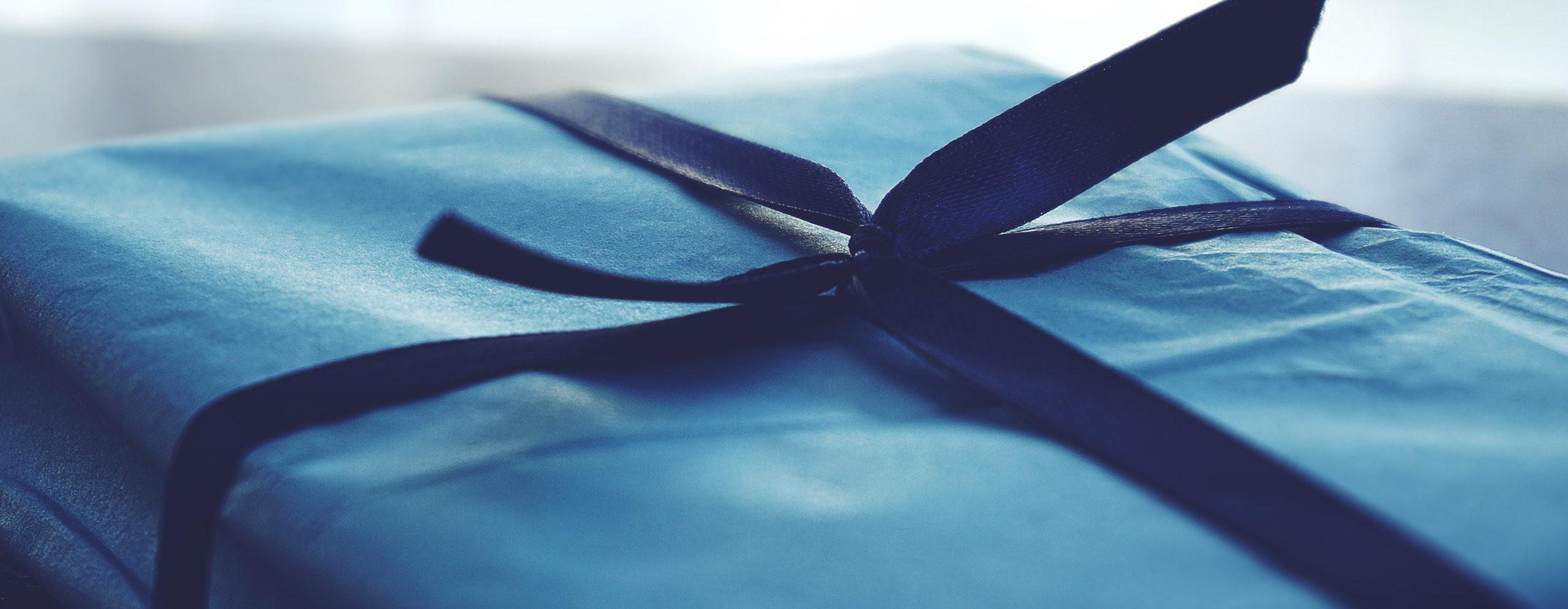 Top 10 Unique Gift Ideas for Guys