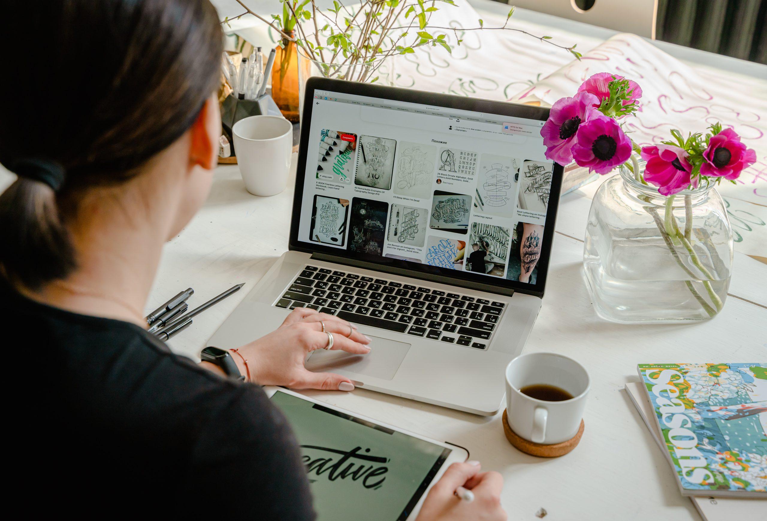 Top 10 Thrifting Blogs To Save More Money Effectively