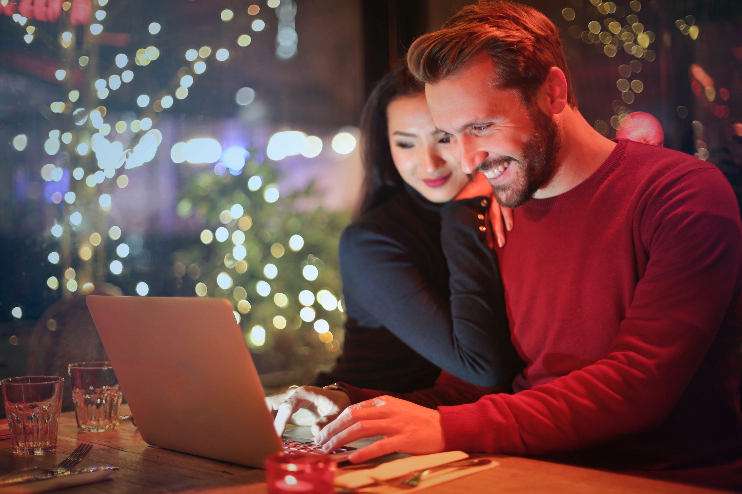 Ultimate Holiday Online Gift Shopping Tips that Work Best